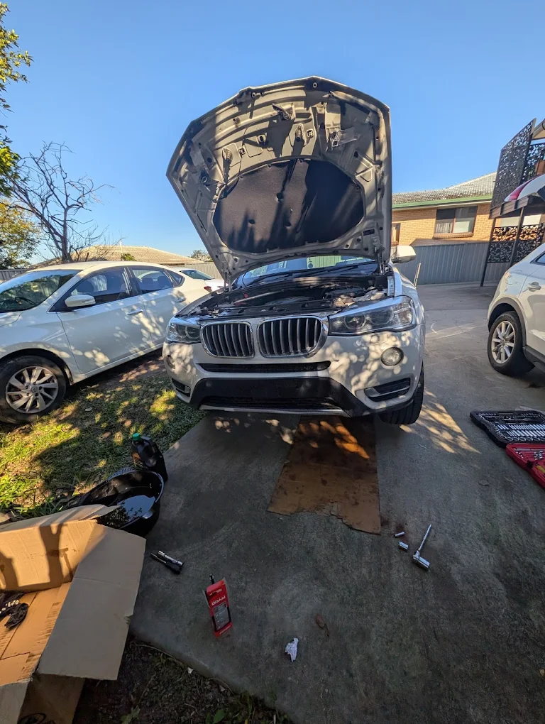 Mobile mechanic on the job